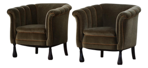 Mid-20th Century Danish Shell Lounge Chairs in Green Velvet, 1940s, Set of 2