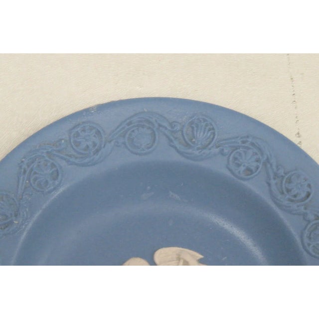 Mid 20th Century Wedgwood Jasperware Blue Cupid Cherub Cameo Trinket Ring Vanity Dish For Sale - Image 5 of 10