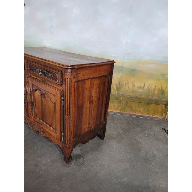 Brown Louis XV Buffet Bas in Walnut For Sale - Image 8 of 13