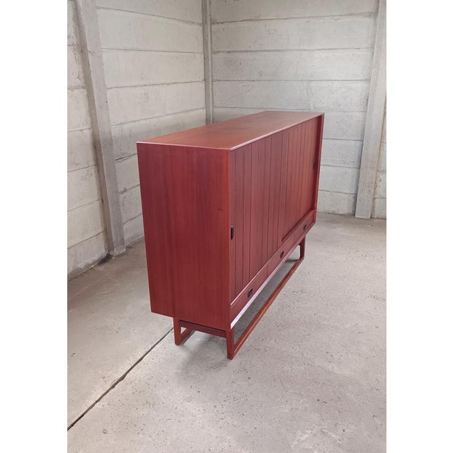 A stunning piece of Danish design. This highboard combines high craftsmanship with a well balanced appearance. The...