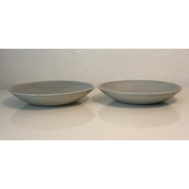 Mid 20th Century Mid Century Modern Gray Homer Laughlin Rhythm Pattern Bowls - Set of 2 For Sale In West Palm - Image 6 of 8