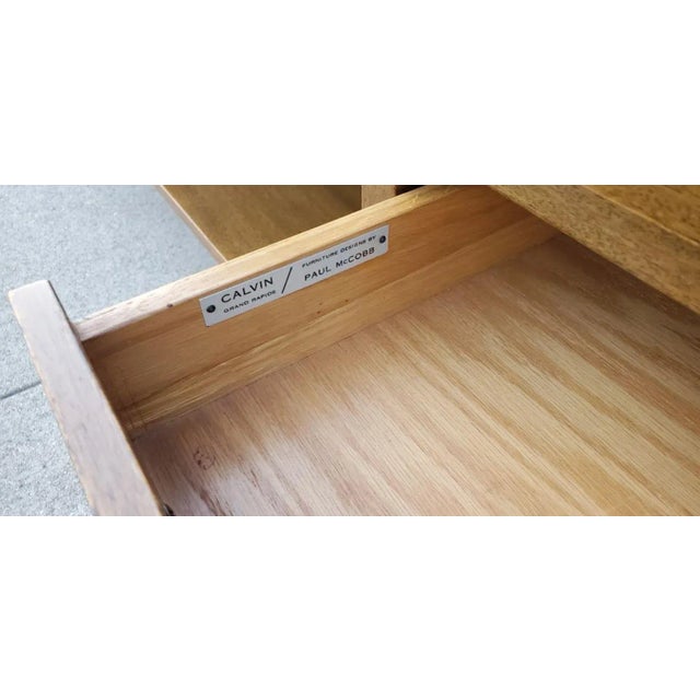 1950s 1950s Paul McCobb for Calvin Coffee Table Leather Top Philippine Mahogany Brass Trim For Sale - Image 5 of 13