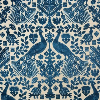 Sample - Schumacher Pavone Velvet Fabric in Peacock For Sale