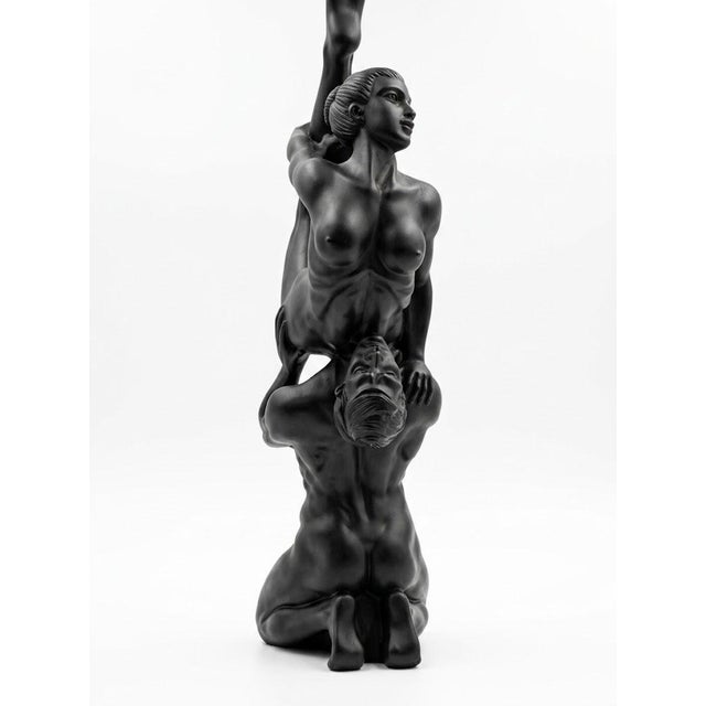 WELCOME AND THANK YOU FOR TAKING THE TIME TO LOOK!! Absolutely gorgeous, Stunning, striking sculptural table lamp...