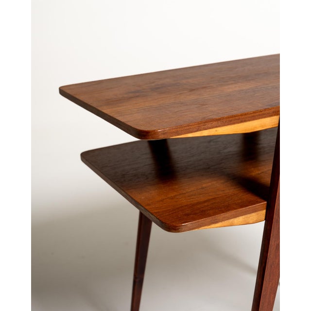 1950s Teak and Mahogany 2-Tier Coffee Table, 1950s For Sale - Image 5 of 8