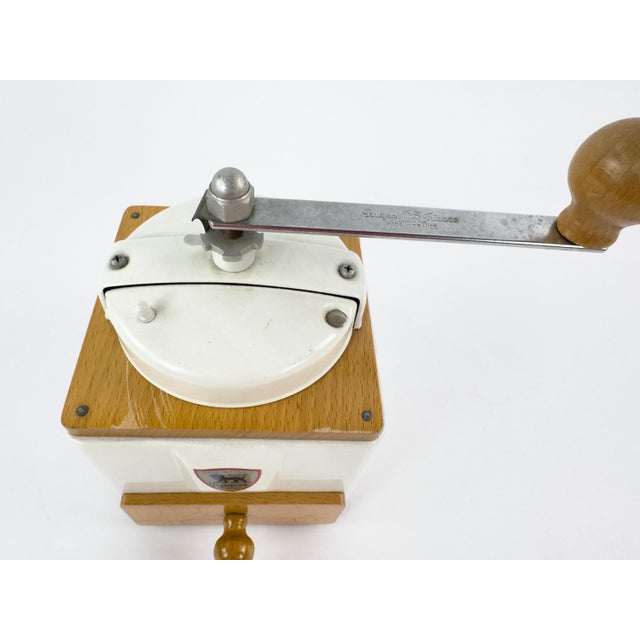 Vintage French Peugeot Frères Coffee Grinder With Original Box – Mid-20th Century For Sale - Image 9 of 16