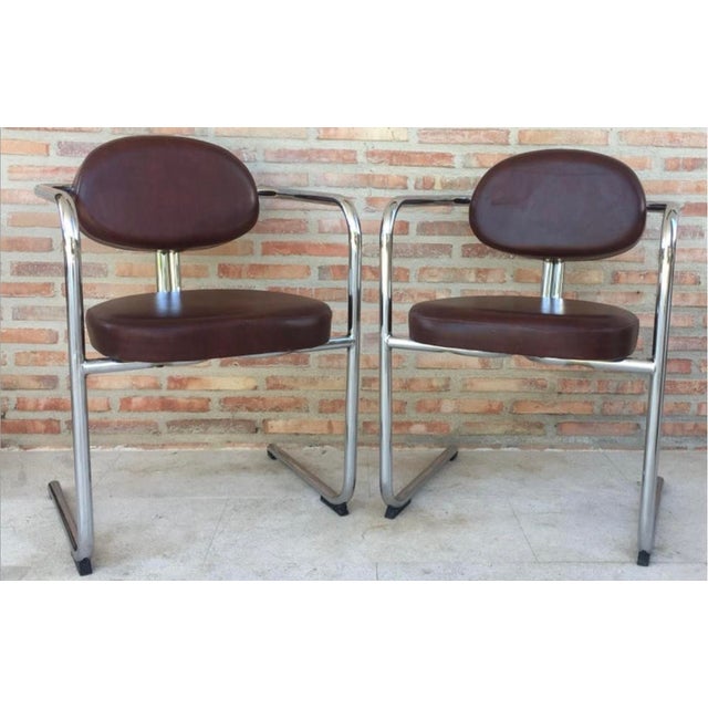 1980s Italian Armchairs in Brown Leather and Chrome, 1980s, Set of 5 For Sale - Image 5 of 12
