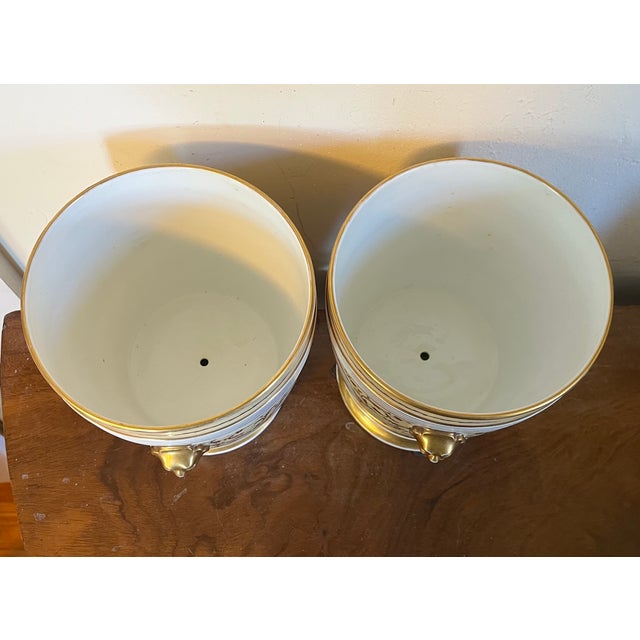19th Century French Paris Porcelain Apricot Cachepot Planters & Stands With Lion Mask Handles Empire Taste - A Pair For Sale - Image 9 of 15