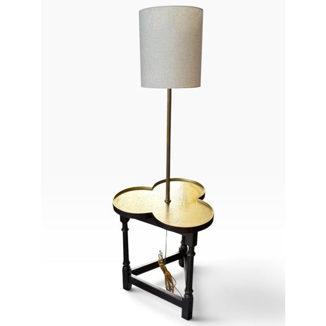 Striking vintage Frederick Cooper Mid-Century table/floor lamp featuring an iconic sculptural clover-shaped tabletop,...