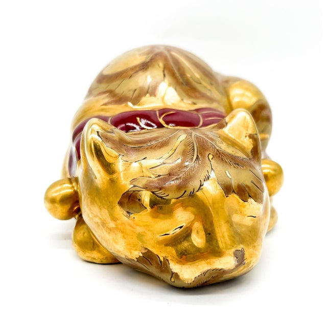 Vintage Gold Porcelain Sleeping Cat Figurine | Mid-Century Decorative Ceramic For Sale In Houston - Image 6 of 13