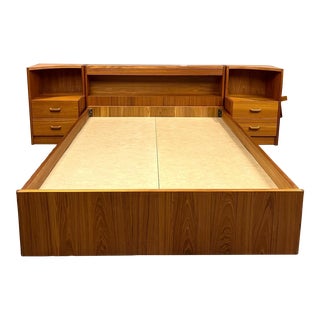 Long Low Mid Century Low Mid Century Danish Modern Teak Queen Size Platform Bed With Curved Nightstands and Lit Headboard Bookcase For Sale