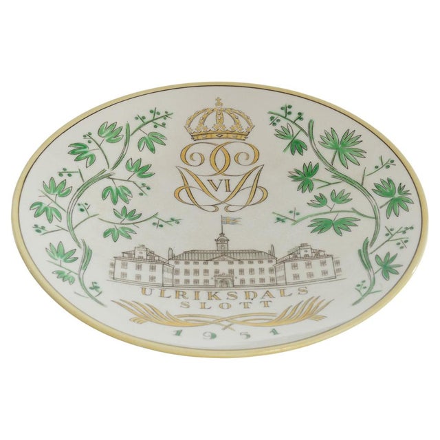 Two stoneware plates depicting the Swedish castle Ulriksdal Palace designed by Arthur Percy and produced by Gefle...