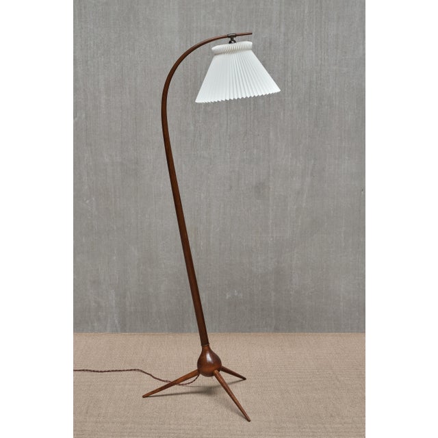 Bridge Floor Lamp by Severin Hansen for Haslev Møbelsnedkeri, Denmark, 1950s For Sale - Image 6 of 13