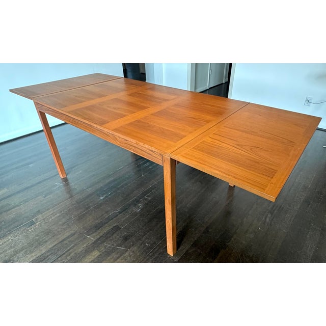 Wood 1960s Vejle Stole Møbelfabrik Teak Dining Table | Extendable Drop Leaf | Seats 8 For Sale - Image 7 of 11