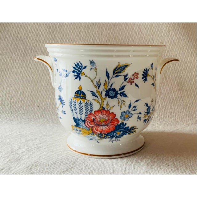 Staffordshire English Bone China Cachepot — Penang Pattern Chinoiserie For Sale - Image 10 of 17