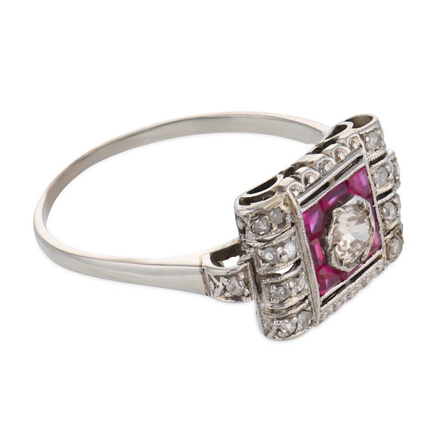 Art Deco Style Diamond Ruby Platinum Ring, Size 7.5 For Sale - Image 4 of 6
