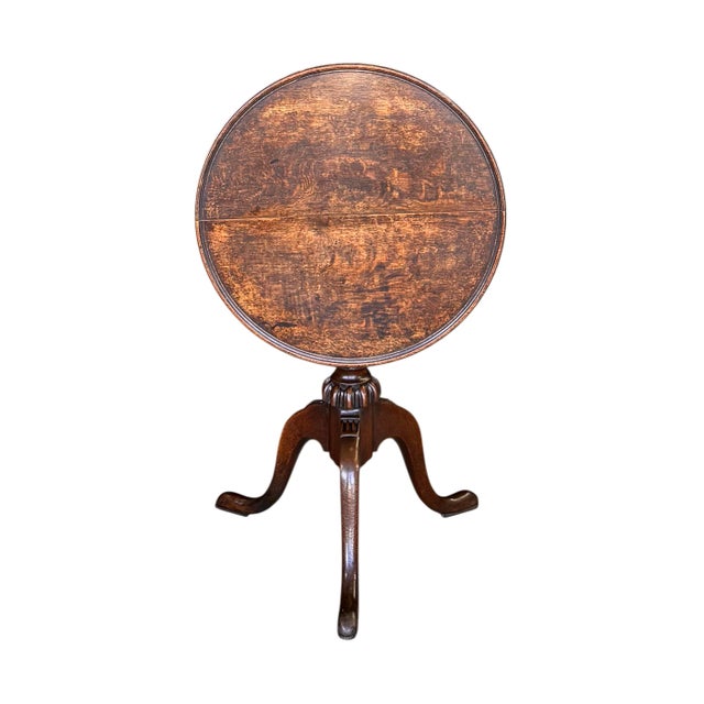 Traditional Late 18th Century Georgian Tilt-Top Table in Oak For Sale - Image 3 of 12