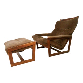 Vintage Modern Lounge Chair with Ottoman For Sale