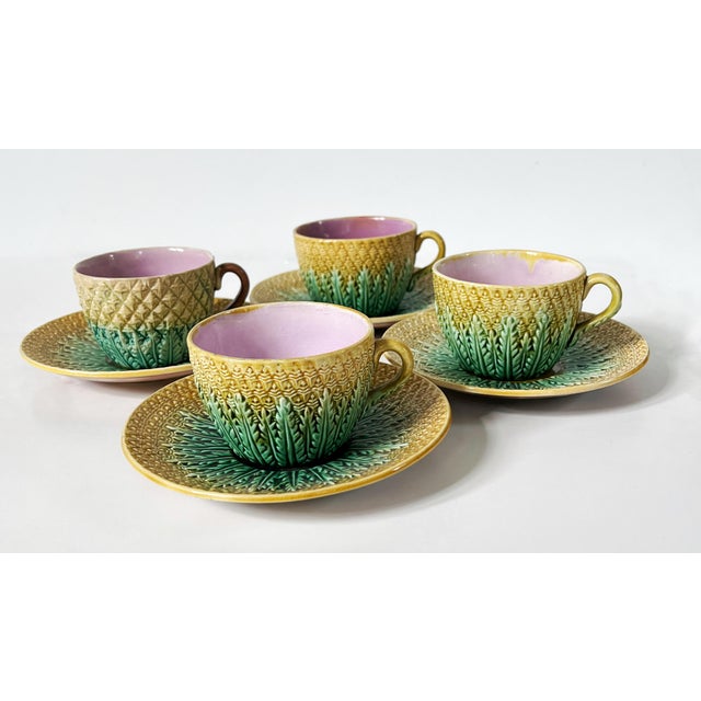Majolica Set of 4 Antique 19th C Majolica Pineapple Pattern Tea Cups and Saucers C1880s. For Sale - Image 4 of 9