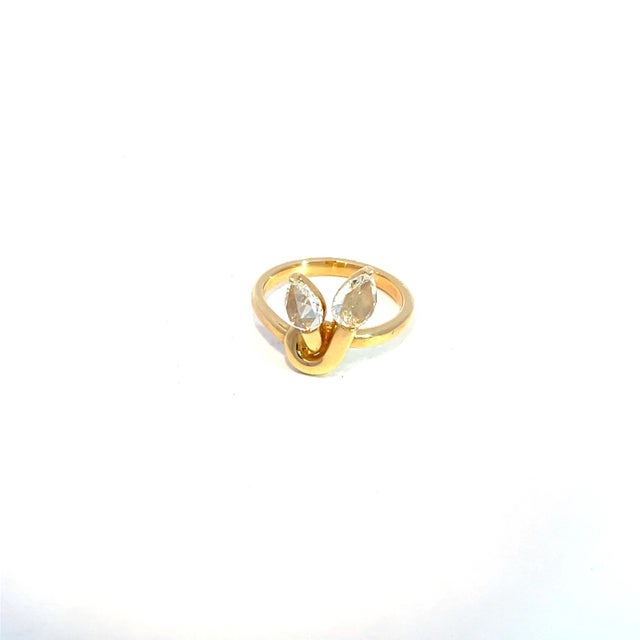 Elevate your jewelry collection with this exquisite 18k Yellow Gold Fashion Ring, a stunning piece that effortlessly...