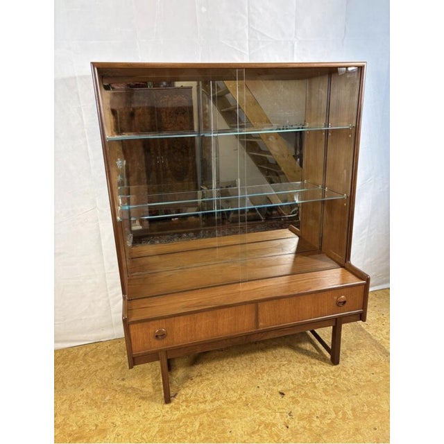 Mid-Century Modern Mid-Century Teak Display Cabinet from Turnidge of London, 1960s For Sale - Image 3 of 11