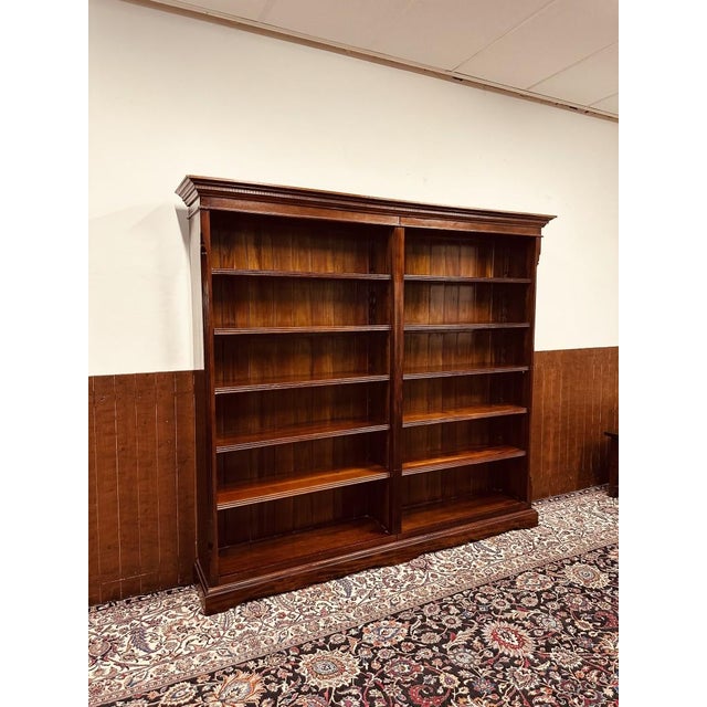 Teakwood coloured in mahogany style