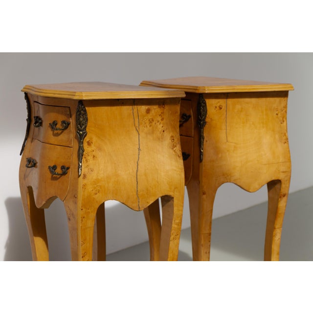 Louis XV French Birch Burl Nightstands, 1920s, Set of 2 For Sale - Image 8 of 18