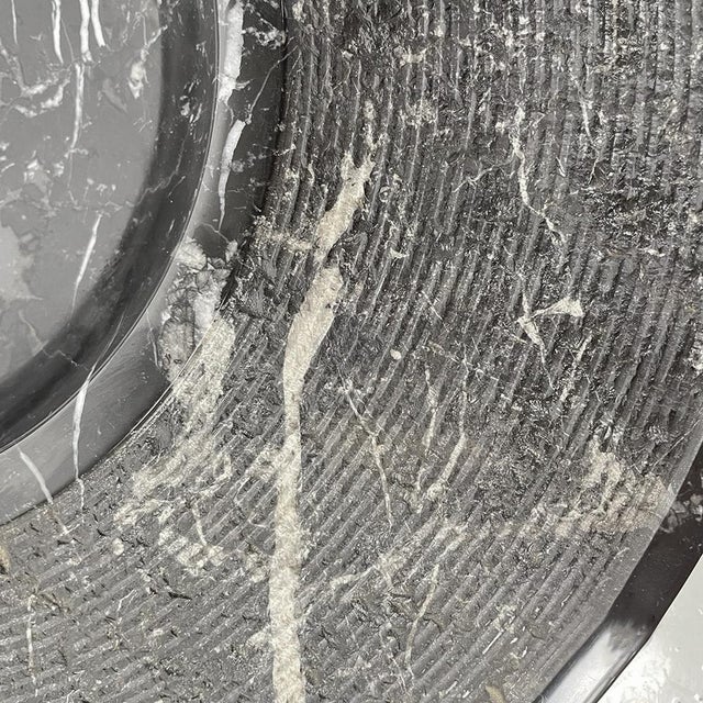 Modern Italian Centerpiece Plate in Black Marble, 1970s For Sale - Image 6 of 13