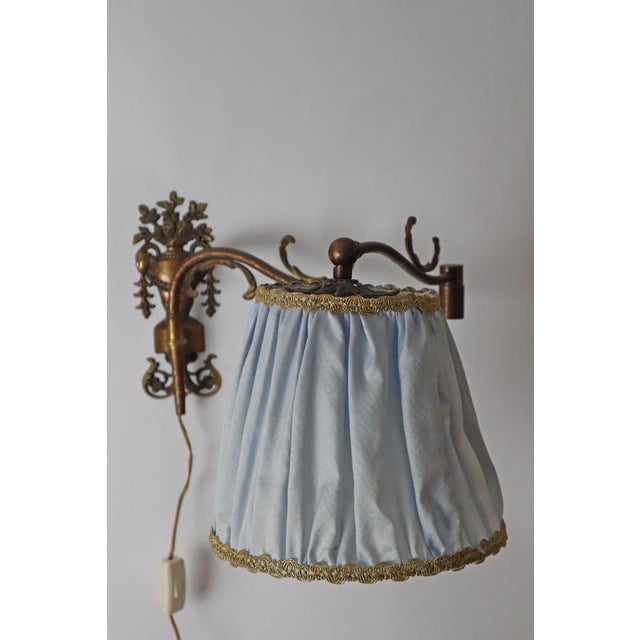 Victorian Gilded Swivel Wall Lamp with Ram's Head and Urn, France, 1880s For Sale - Image 15 of 18