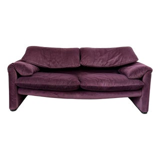 Maralunga 2-Seater Sofa by Vico Magistretti for Cassina, 1970s For Sale