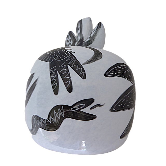 Caramba Crystal Apple Paperweight Ulrica Hydman Vallien Kosta Boda, Sweden 1990s For Sale In Miami - Image 6 of 11