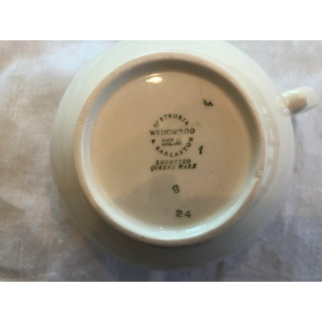 Wedgwood 1960s Wedgewood Queensware Creamer For Sale - Image 4 of 5