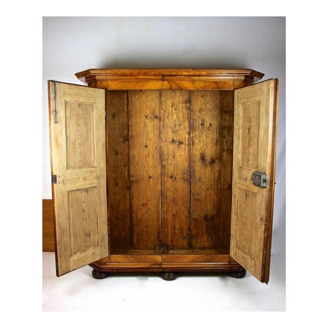 Baroque Cabinet with Inlay Works in Nutwood, Plum and Oak, 1780s For Sale - Image 6 of 18