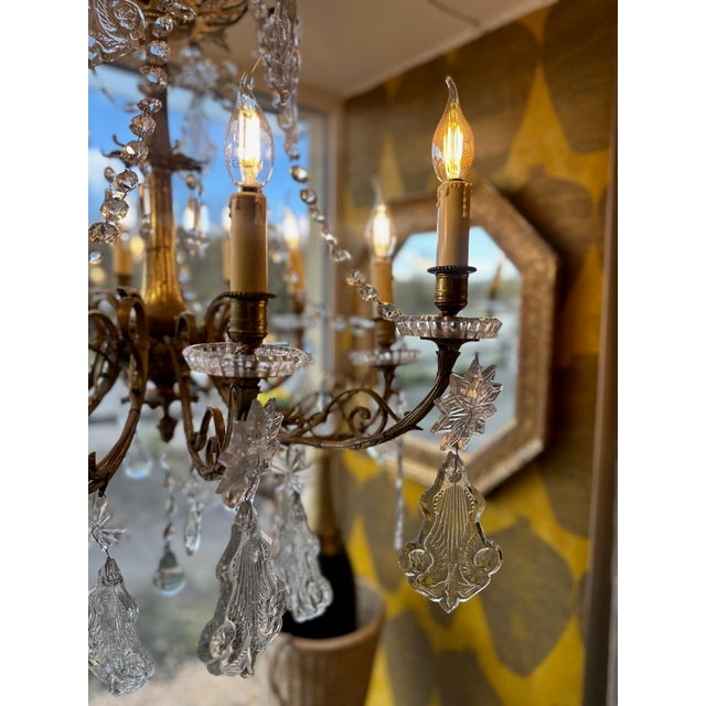 19th Century Crystal and Bronze Chandelier For Sale - Image 3 of 18