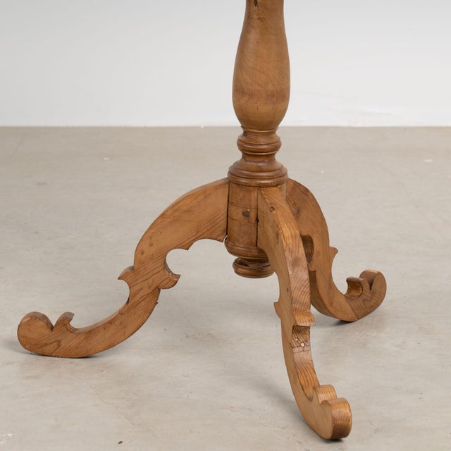 19th Century Swedish Pine Small Pedestal Side Table For Sale - Image 11 of 14