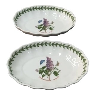 Pair of 1990s Portmeirion Botanic Garden Oval Scalloped Dish For Sale