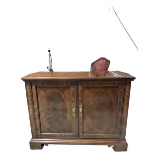 Vintage Drexel Heritage Heirloom Mahogany Federal Style Bar Server Cabinet With Inlay For Sale