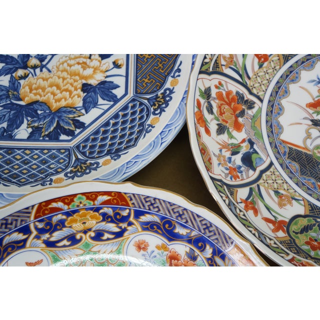 Vintage Japanese Blue White & Polychrome Imari Charger Plates 12" - 5 pcs For Sale - Image 4 of 15