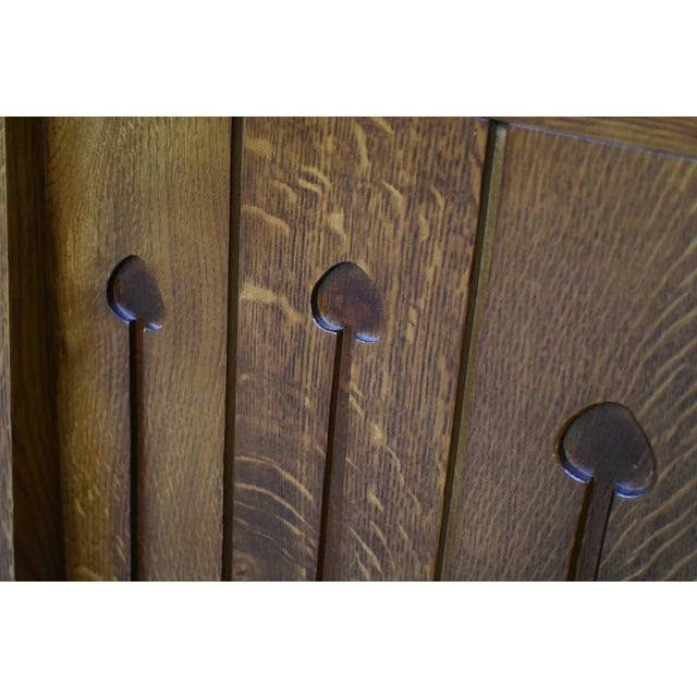 Crafters and Weavers Crafters and Weavers Mission Style Solid Quarter Sawn Oak Keyhole End Table - Michael's Cherry Stain For Sale - Image 4 of 8