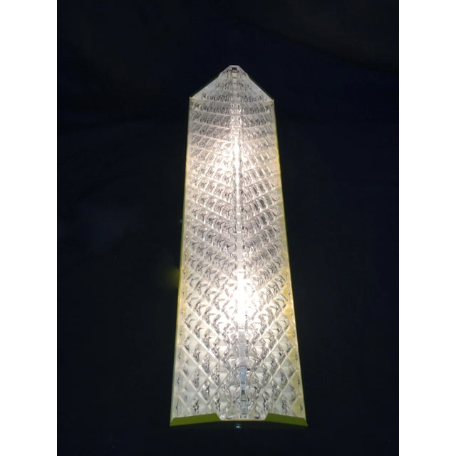 1 wall sconce in good condition never used about 1950 years, has the signs of time. 2 lamp holder working E 14, molded...