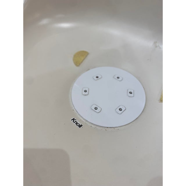 Tulip Chairs by Eero Saarinen for Knoll, 1970s, Set of 2 For Sale - Image 6 of 11