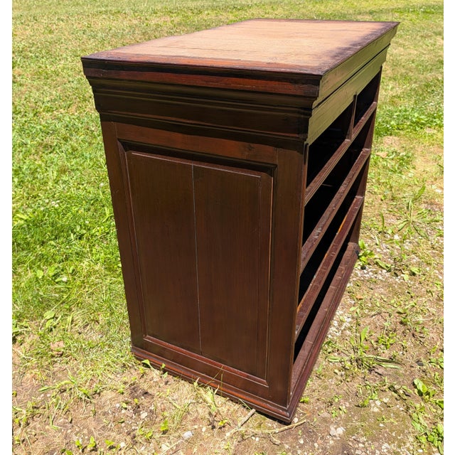 Antique American Georgian New England Style 2 Piece Solid Cherry Highboy Chest on Chest Late 1800s For Sale - Image 4 of 18
