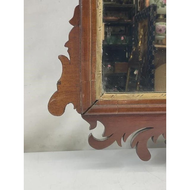 Antique Georgian Mahogany Mirror | Gilt Phoenix Crest, Hammered Gold Frame For Sale - Image 6 of 14
