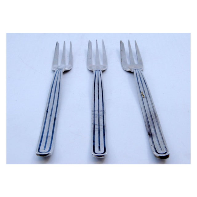 Silver Cake Forks with Three Tines and Raised Trim, Set of 3 For Sale - Image 3 of 9