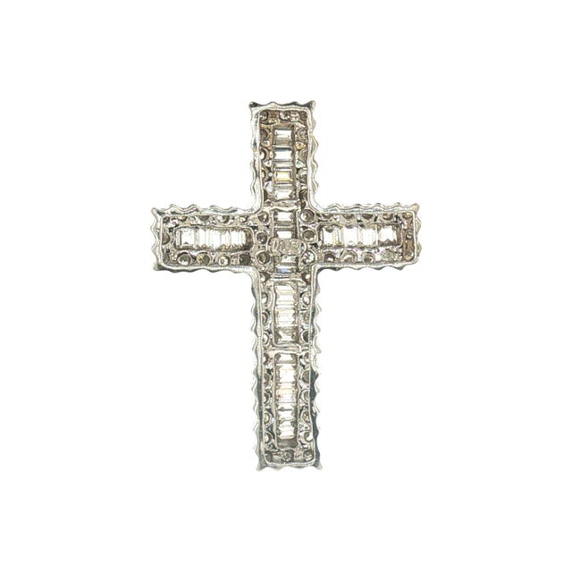 Late 20th-Century Baguette and Brilliant Cut Natural Diamond Cross Pendant For Sale - Image 4 of 5