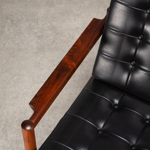 Mid-Century Rosewood and Skai Armchair by Børge Jensen & Sønner for Bernstorffsminde, Denmark, 1960s For Sale - Image 15 of 17