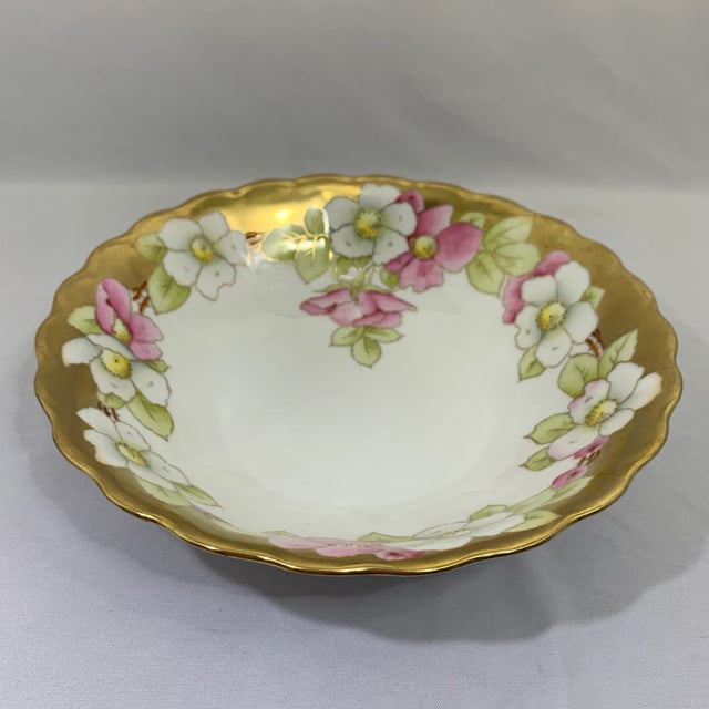 Beautiful Bavarian hand painted decorative china bowl with a distinctively smooth application of gold patina on its...