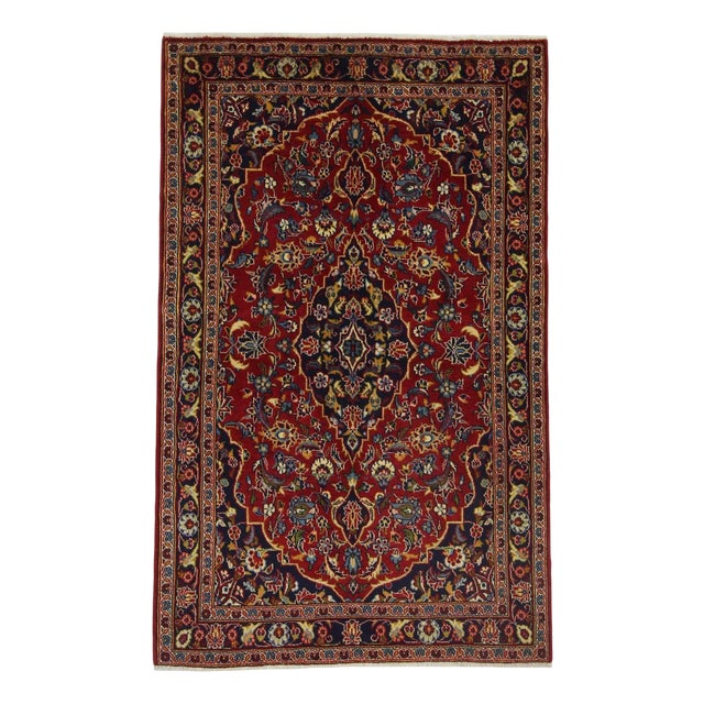 Hand-Knotted Middle Eastern Keshan Rug in Sheep's Wool For Sale