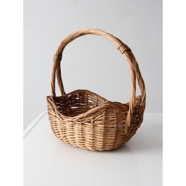 Vintage Willow Gathering Basket For Sale - Image 4 of 12