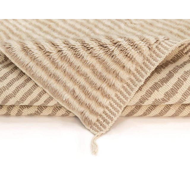 Contemporary Hand-Knotted Wool Rug by Azele Studio For Sale - Image 3 of 9